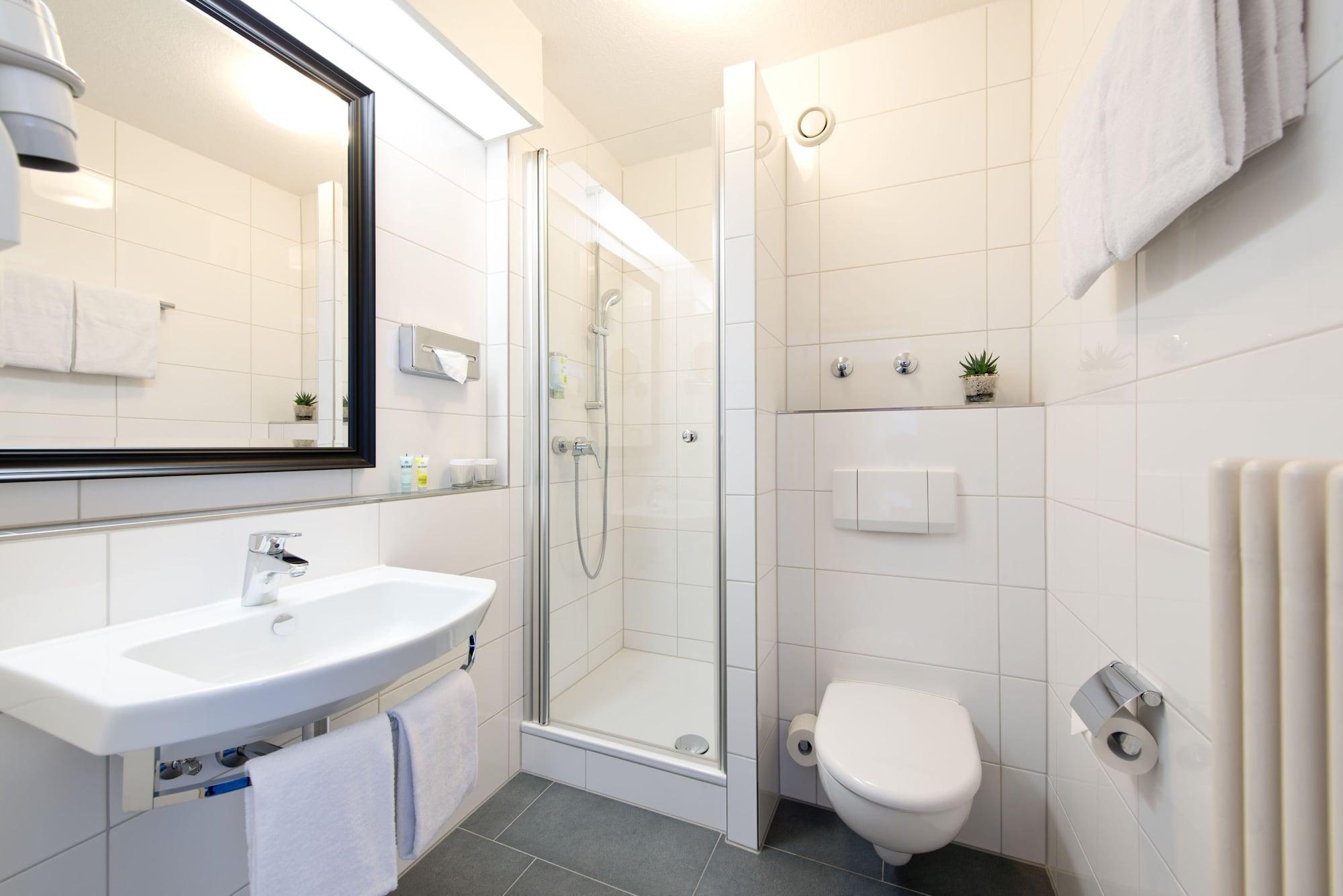 Achat Hotel Neustadt an der Weinstraße מראה חיצוני תמונה