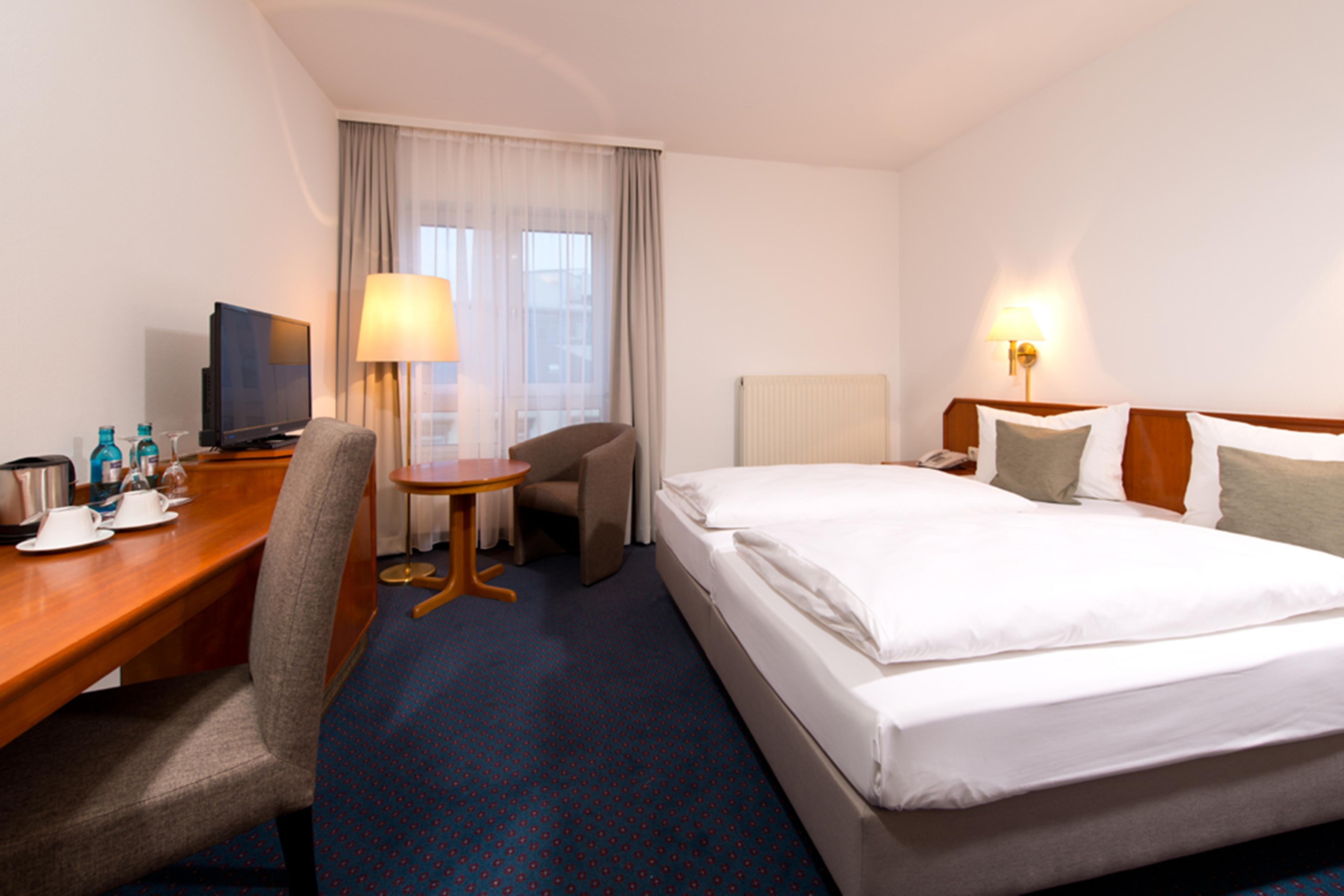 Achat Hotel Neustadt an der Weinstraße מראה חיצוני תמונה