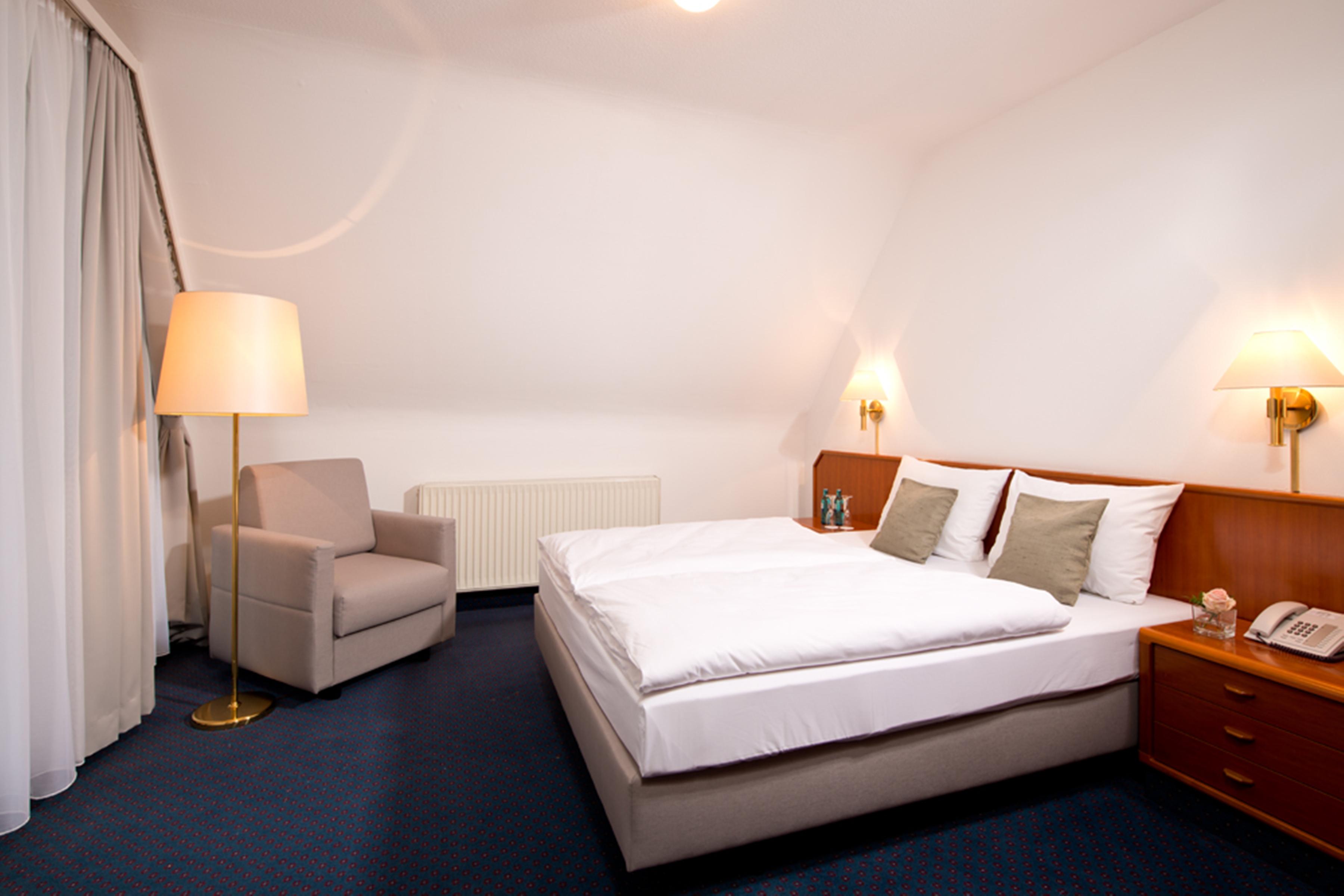 Achat Hotel Neustadt an der Weinstraße מראה חיצוני תמונה