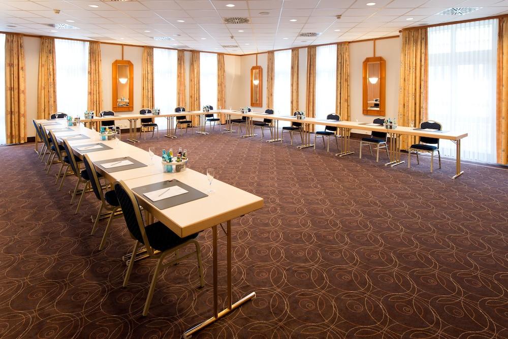 Achat Hotel Neustadt an der Weinstraße מראה חיצוני תמונה