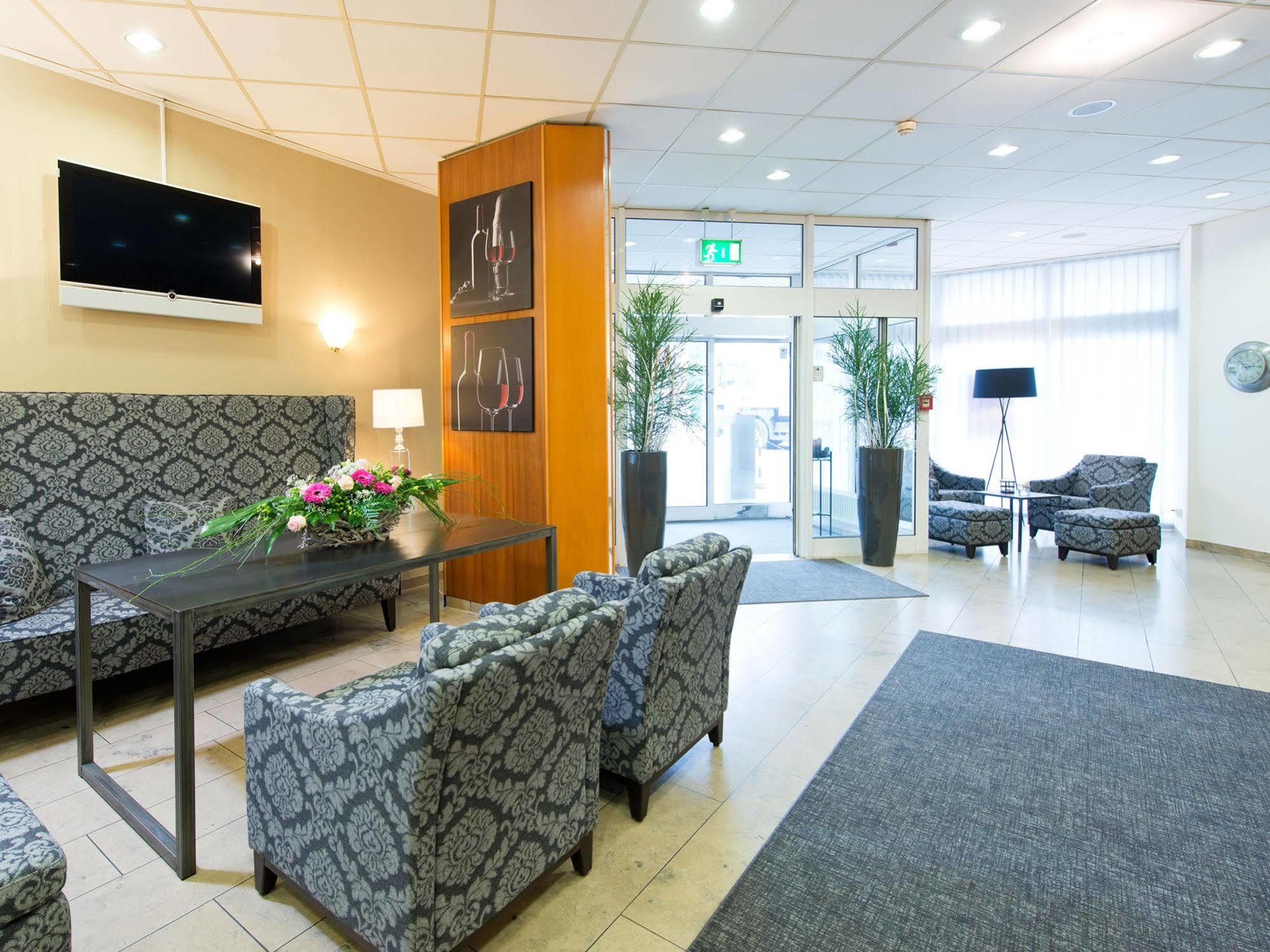 Achat Hotel Neustadt an der Weinstraße מראה חיצוני תמונה