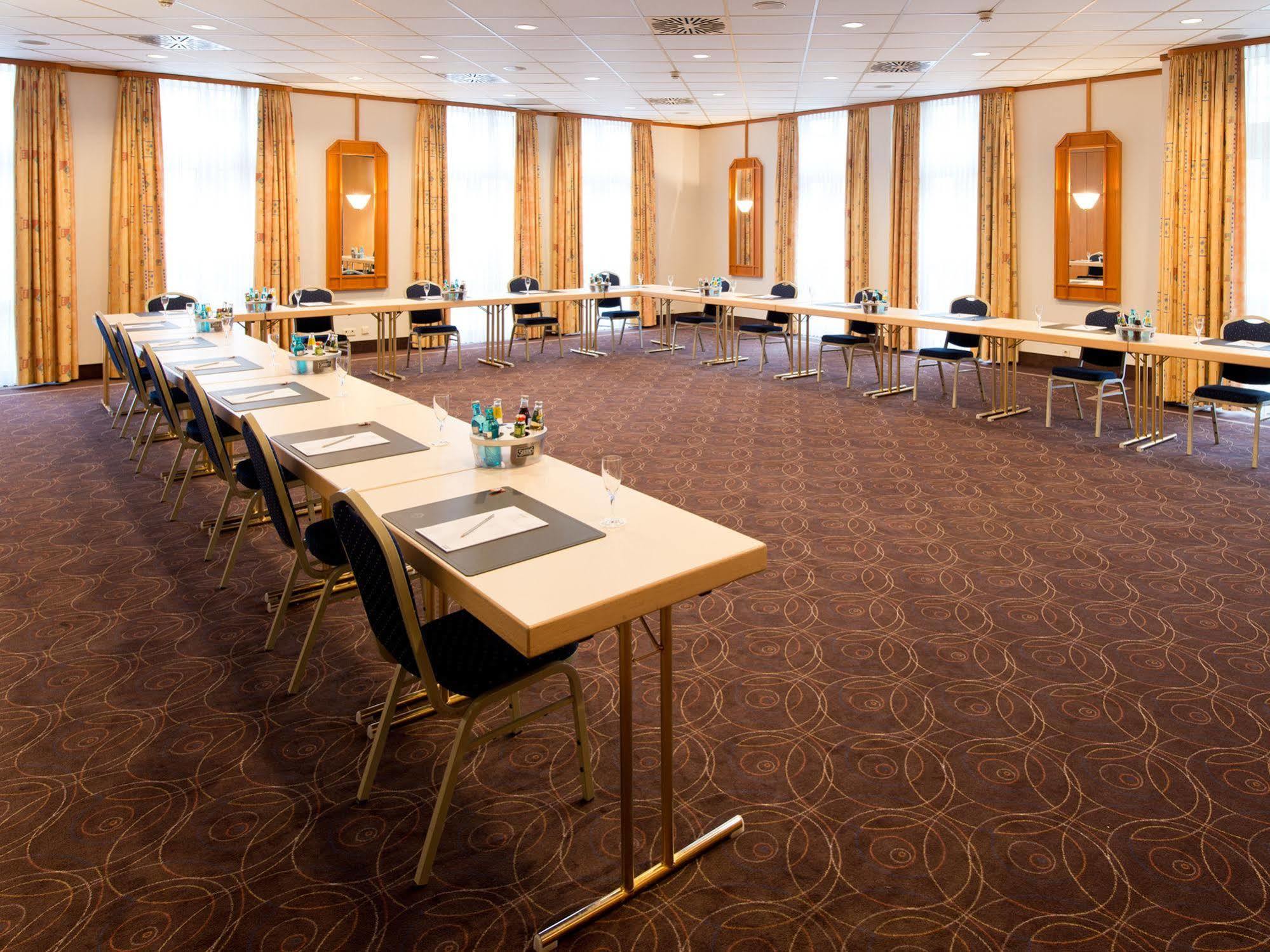 Achat Hotel Neustadt an der Weinstraße מראה חיצוני תמונה