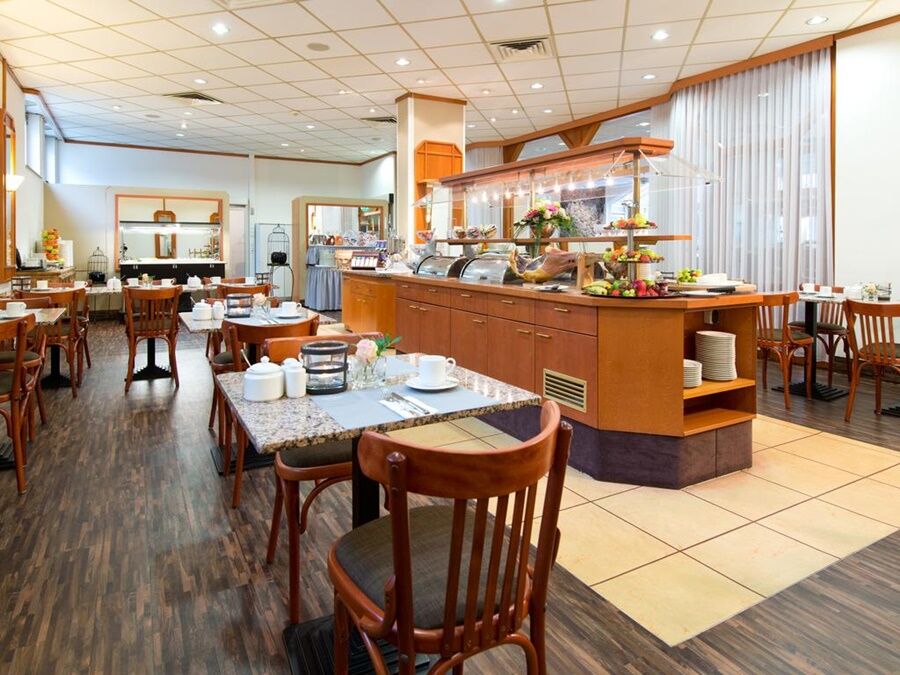 Achat Hotel Neustadt an der Weinstraße מראה חיצוני תמונה
